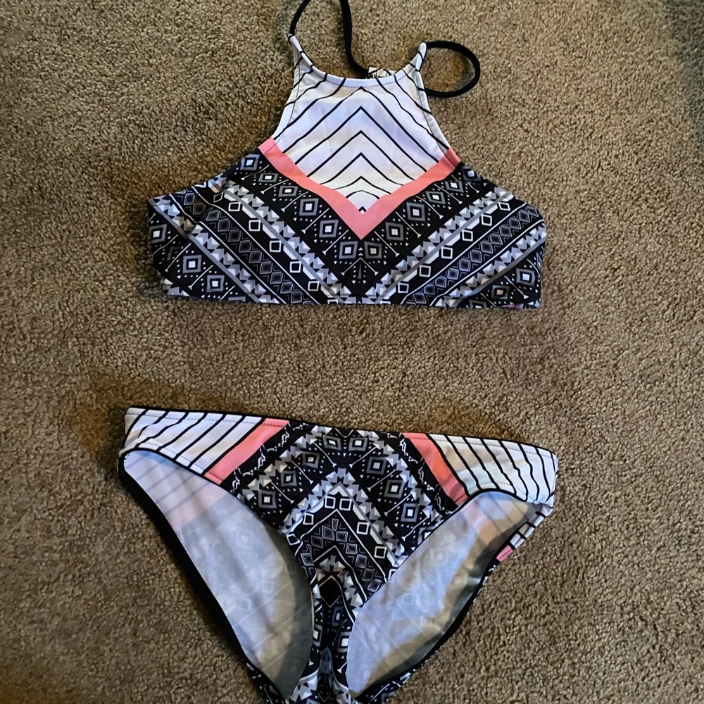 Small bikini never worn